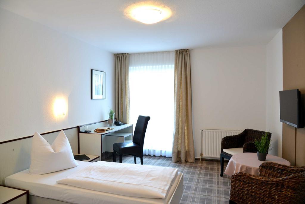 Arnimsruh Hotel Garni Lübeck Exterior foto